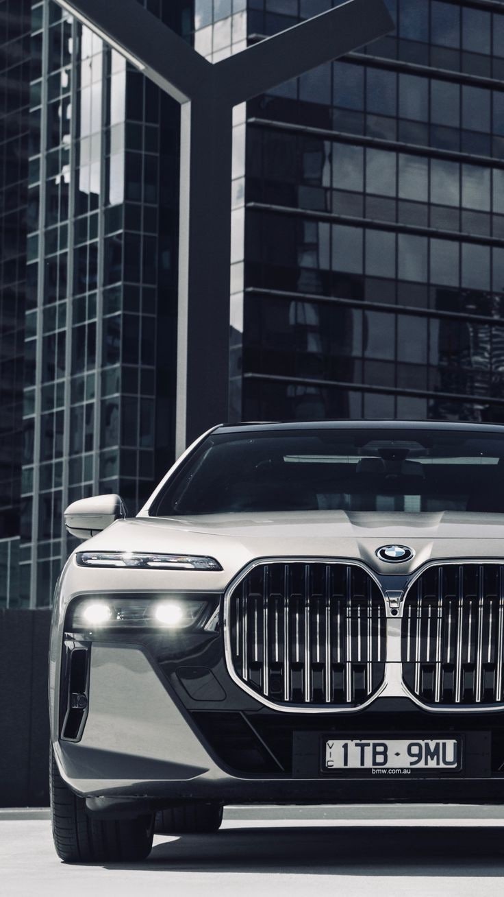  드라마 굿파트너에 등장한 2024 BMW 7시리즈, 사장님 오너차량으로 제격