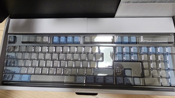  레오폴드 FC900R PD 청축 기계식 키보드 장만