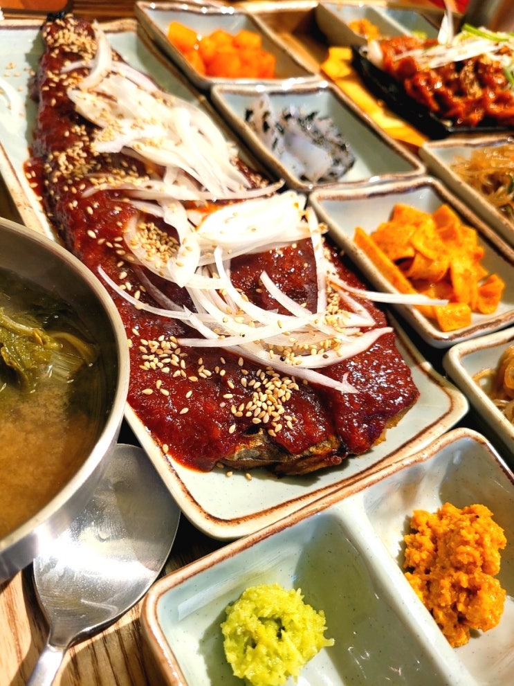  [서울/문래] 영등포 맛집 푸짐하고 정갈한 매운 생선구이에 제육까지 맛있는 화덕으로 간 고등어 문래점