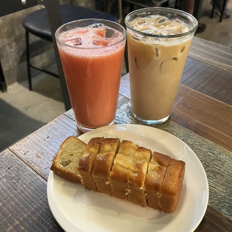  조용한 낙성대역 카페 오페라빈로스터스