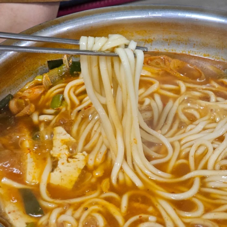 대전 칼국수의 도시에서 찾은 나만 알고싶은 칼국수 맛집 한밭칼국수 재방문 후기 대전 칼국수의 도시에서 찾은 나만 알고싶은 칼국수 맛집 한밭칼국수 재방문 후기
