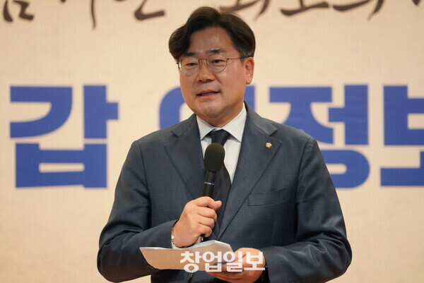 <b>박찬대</b> "방송4법...윤석열 <b>대통령</b> 거부할 명분없다"