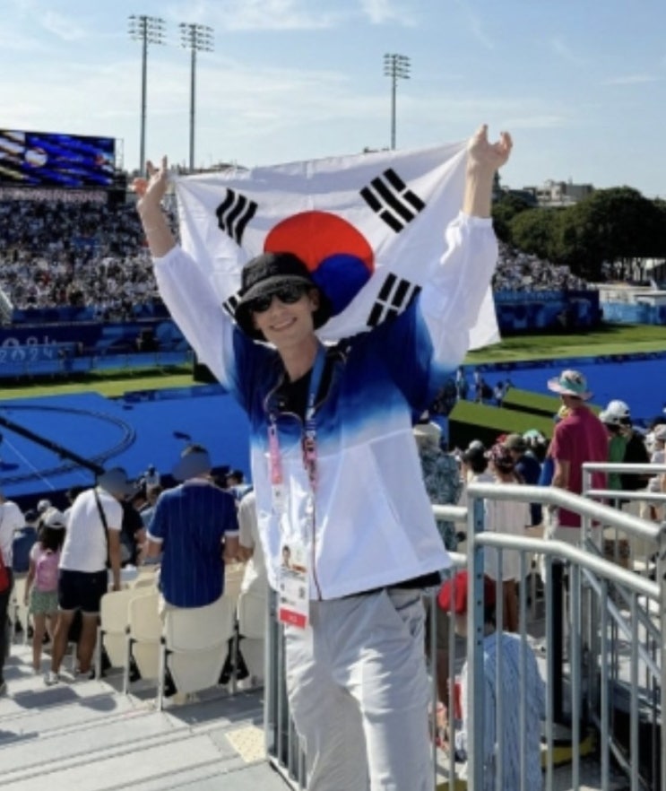 파리 올림픽 악플 테러 후 안도한 <b>파비앙</b>, 대한민국 금메달에... 