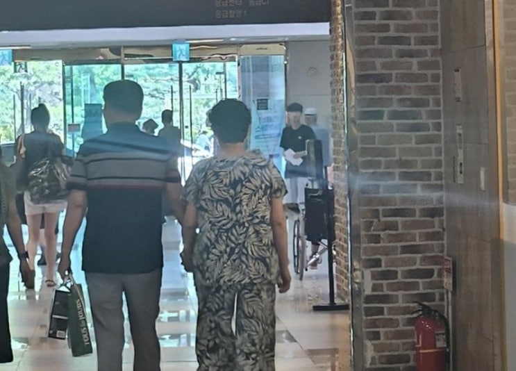 복날 <b>봉화 살충제</b> 사건 수사 현황 / 피해자 5명 중 1명 사망