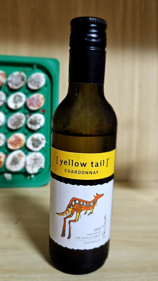  옐로우테일 샤도네이 (Yellow Tail Chardonnay)