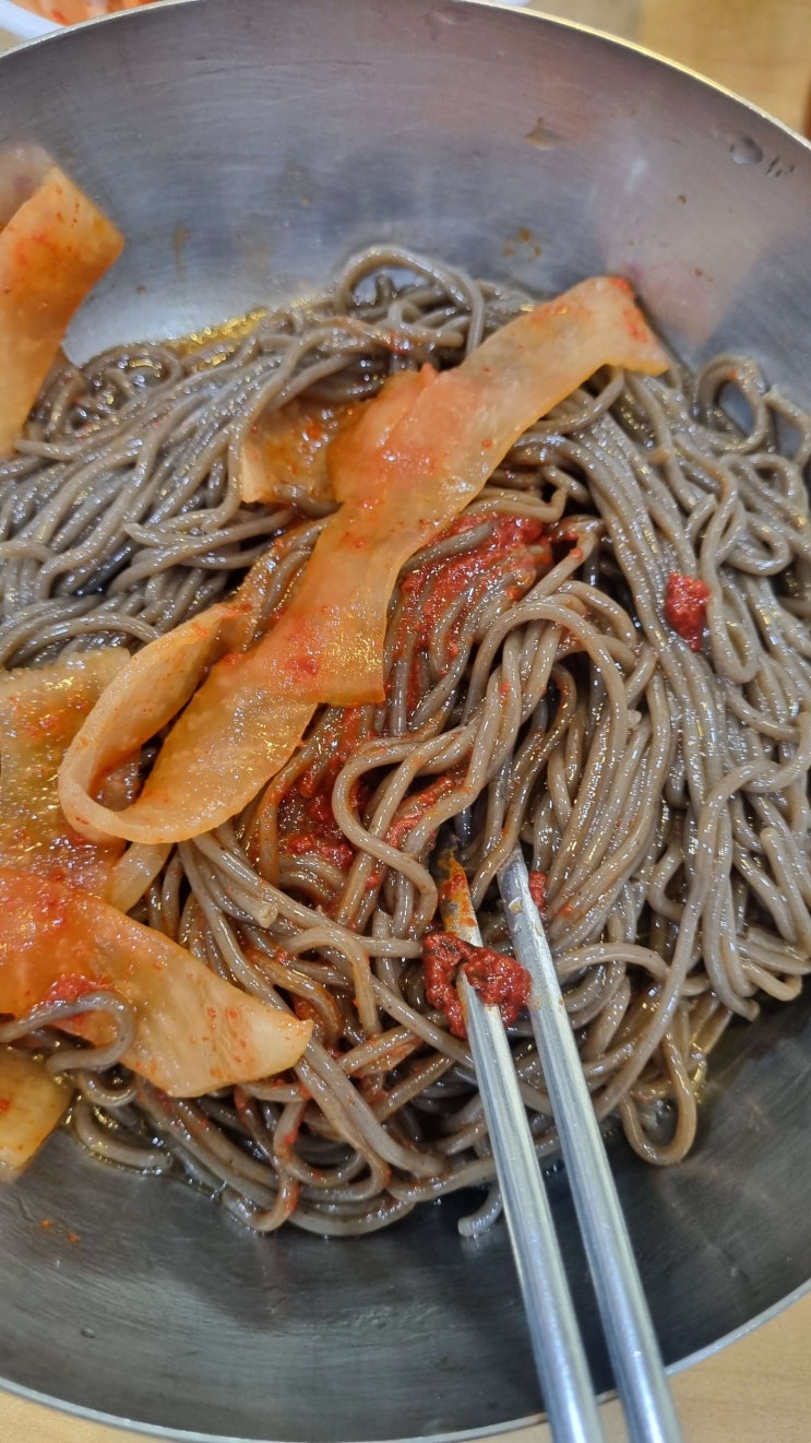  [논현역 맛집]성시경 먹을텐데 성천막국수