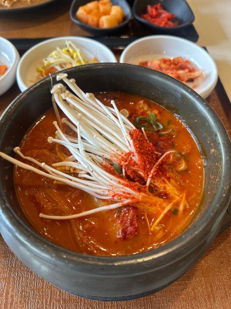 영종] 인천 영종도 파라다이스시티 플라자 푸드코트 "한남북엇국" 김치찜 먹으러! : 네이버 블로그