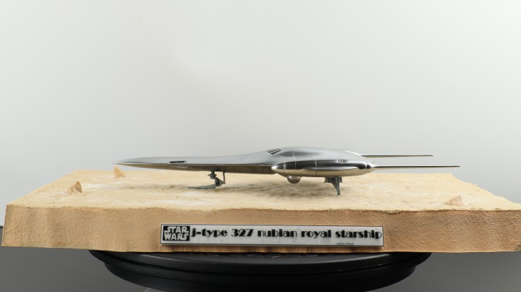  스타워즈 (j-type 327 nubian royal starship)