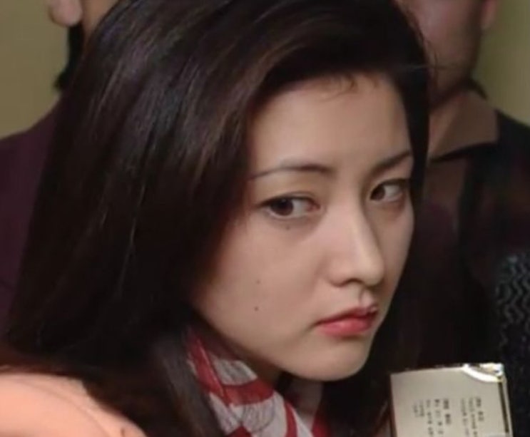 <b>이영애</b> 얼굴 리즈 시절.. 동안<b>미모</b>의 비결은?!