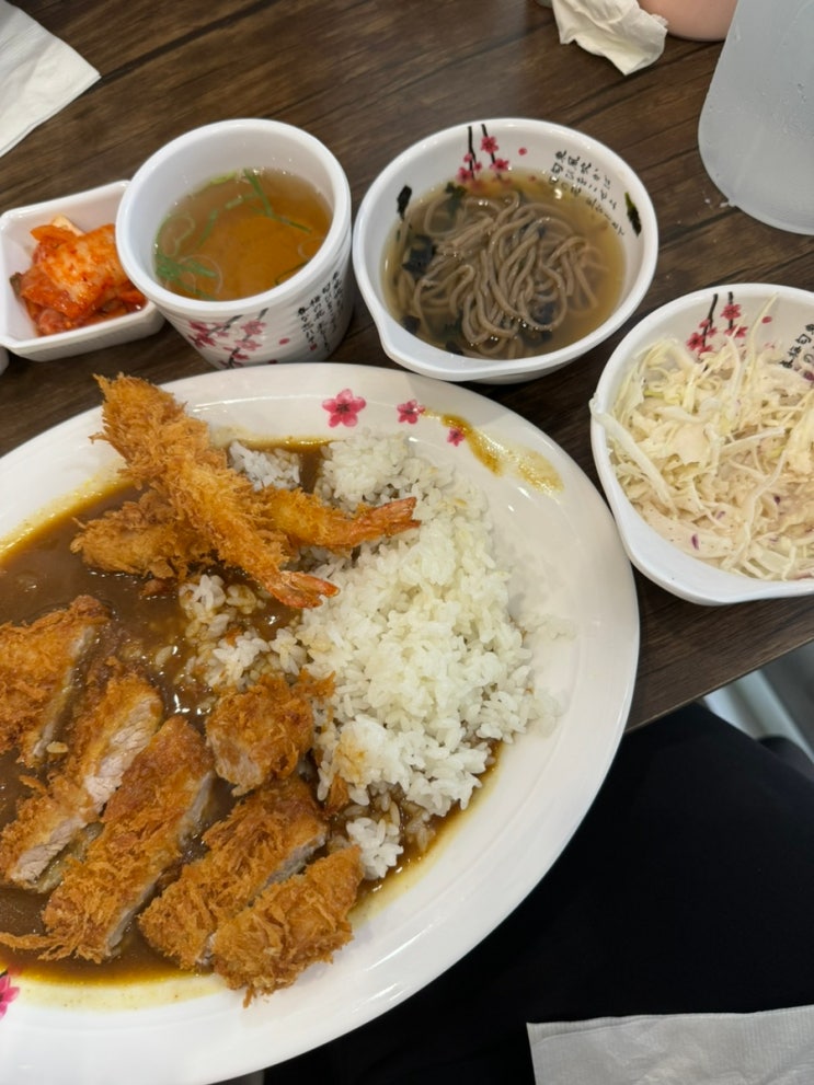  [에비스] 여의도 냉모밀 돈까스 새우튀김 맛집 저렴한 점심 내돈내산 여의도 맛집