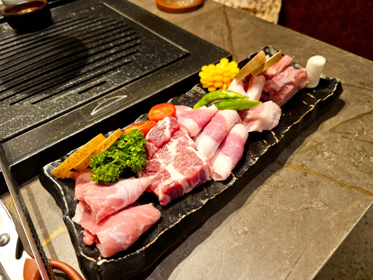  부산 범천동 맛집-삼겹살 꽃목살 돼지고기 특수부위가 맛있는 고기집 [박돼장 범천본점] 웨이팅꿀팁