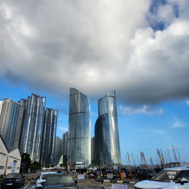  부산요트투어 내돈내산 이색 데이트 광안리 노을 구경 (가격, 시간, 포토존)