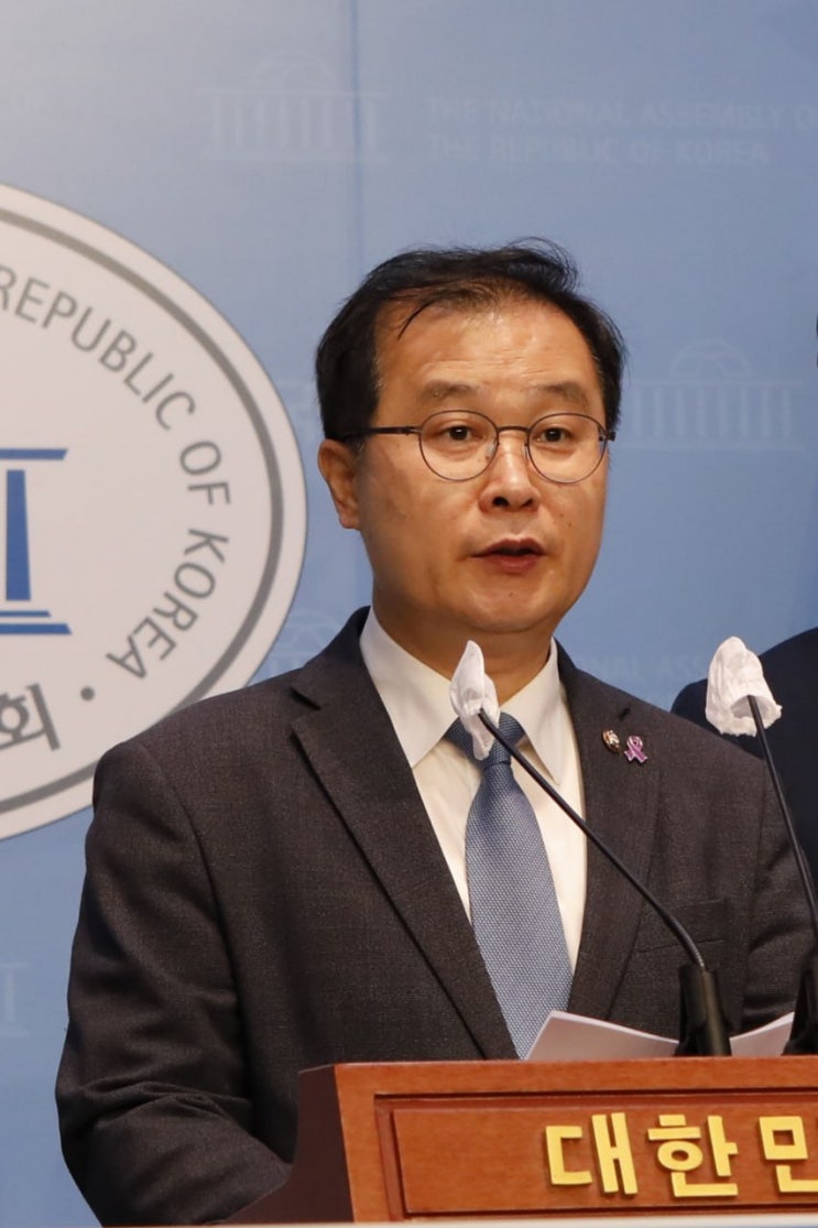 [경기신문] <b>이건태</b> 부천병 <b>국회의원</b> "20년 동안 검찰에서 쌓은... 