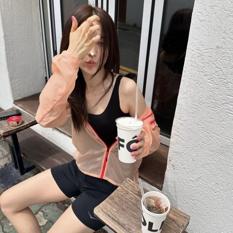  박하선 에슬레져룩 여름용 반바지 레깅스 브랜드 어디꺼?