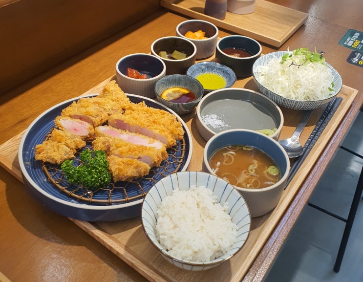  [서울 강동] 올림픽공원맛집 성내동맛집 겉바속촉 돈가스는 리애 프리미엄 올림픽공원직영점