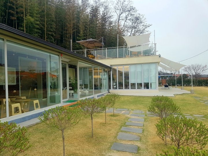 사진 4