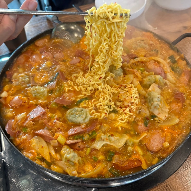  점심 풍세 신사부대찌개~~!