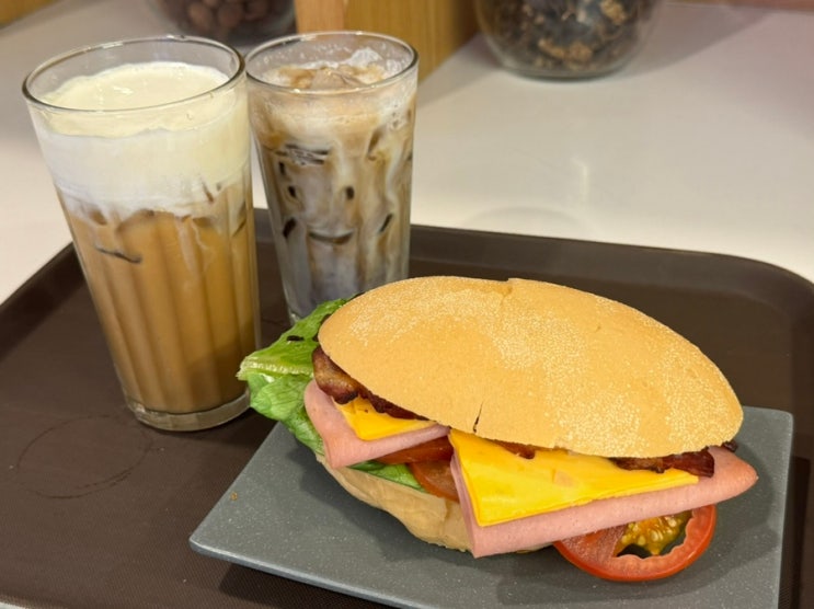  [베트남 /하노이공항맛집] 노이바이공항 입국장 커피맛집 ’Banh Mi Kep‘