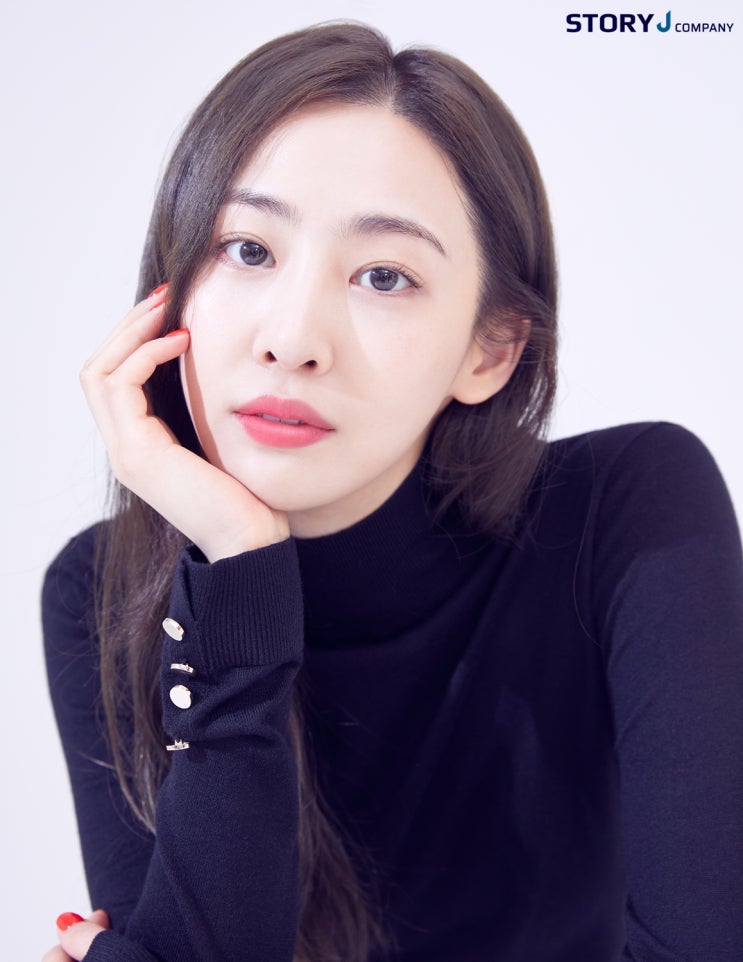 배우 김다솜, <b>스토리제이컴퍼니와</b> 재계약…‘소중한 인연... 