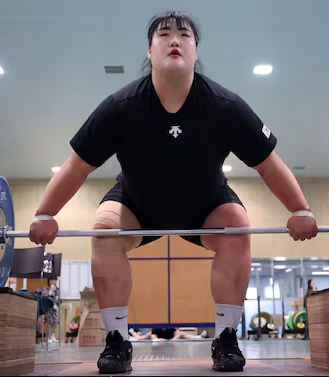 "전현무, '역도 간판' 박혜정의 감동 사연 전하며 역도 중계 도전"