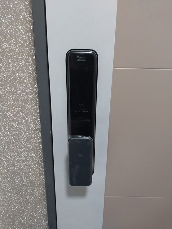  소사구 괴안동도어락 설치를 온수역이편한세상에 게이트맨 푸시풀도어락 GP-300R 잘 교체 설치했습니다