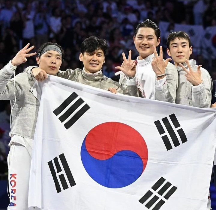 <b>펜싱 사브르</b> 올림픽 <b>단체전</b>... 한국 하계올림픽 300번째 <b>메달</b>
