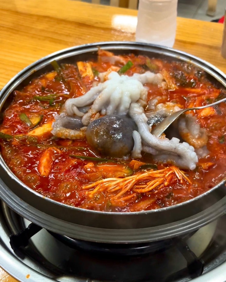  영종도 맛집 빨간거짱구네, 매콤달달 산낙지전골 운서 본점