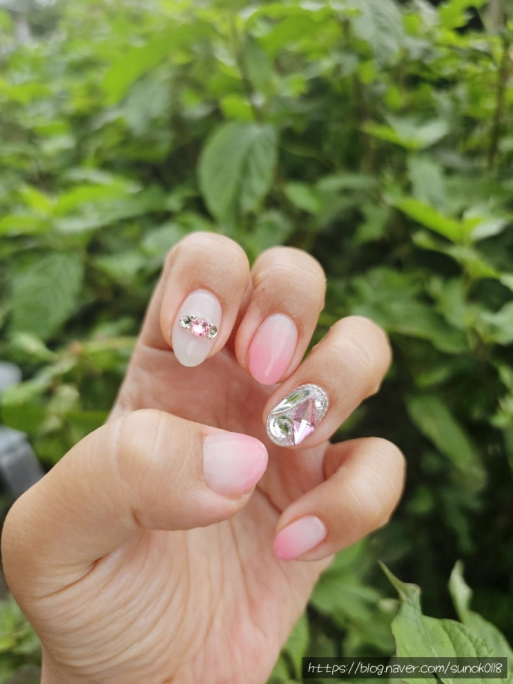  일산 주엽네일 꼼꼼케어 여름아트 네일더우디