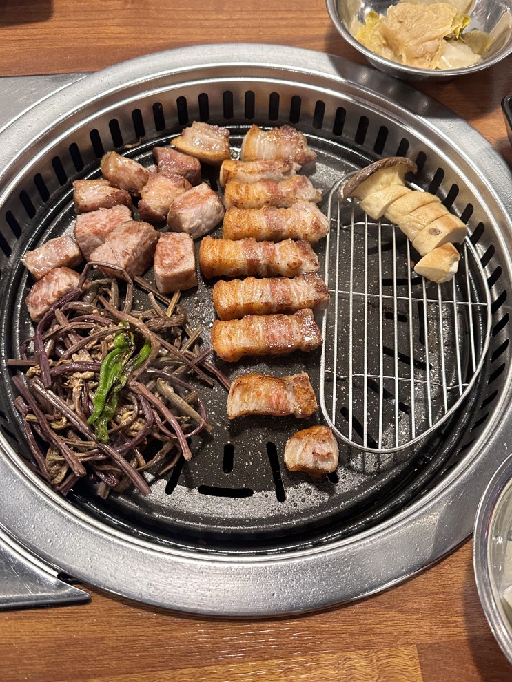  부산 덕천 구워주는 고기집 삼겹살맛집 구덕포끝집고기 덕천점