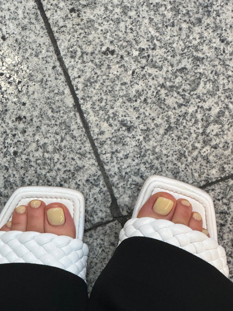  상동역 네일 르레브 스튜디오 젤 페디 내돈내산