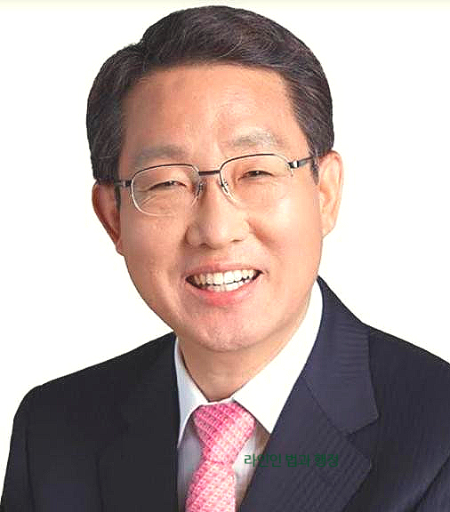 국민의힘 <b>한동훈</b>, 추경호와 협의해 신임 정책위의장에 <b>김상훈</b>... 