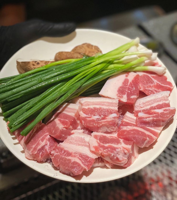  [산청숯불가든 을지로] 두번째방문 캐치테이블로 예약! 삼겹살재래식소금구이 고초장양념구이 존맛