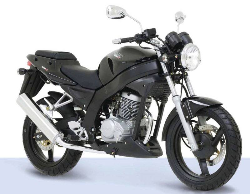 추억의 125cc 대림 오토바이 로드윈125 쿼터급 바이크 같은 사이즈의 네이키드