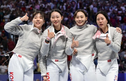 펜싱 여자 <b>사브르</b> 단체 최세빈 윤지수 <b>전하영</b> 전은혜 선수... 