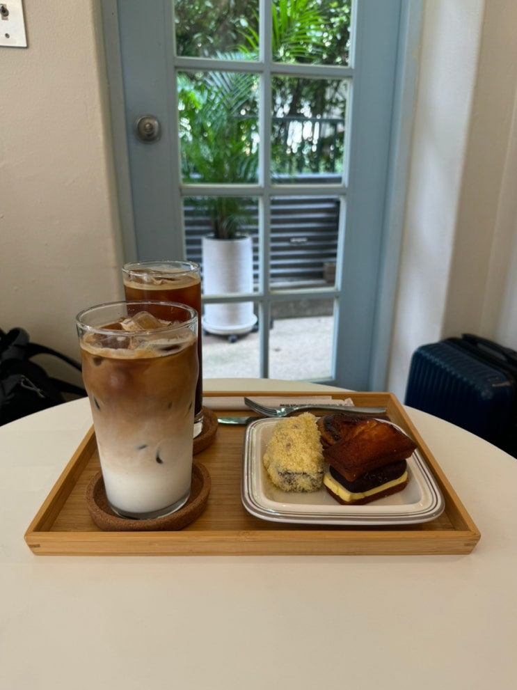  [서울/용산] 휘낭시에 추천, 서울역사 카페 ‘아프리쿠스’