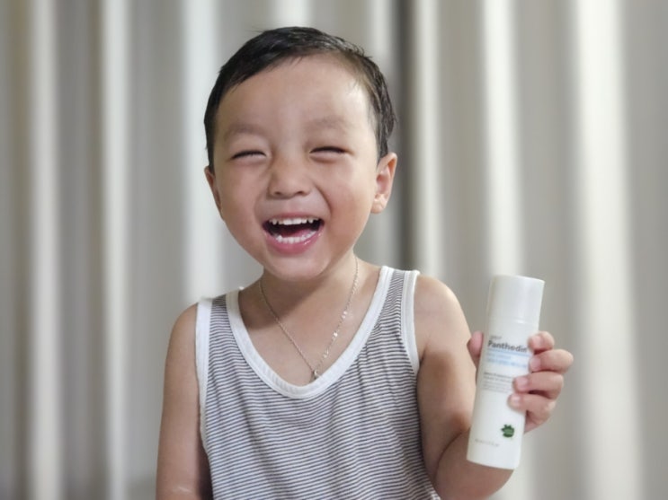  판테딘 페이스크림 휴대하고 다니며 휴가철 유아로션으로 활용 중