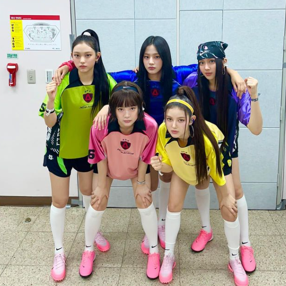 <b>뉴진스</b> 민지 하니 다니엘 해린... 토트넘 뮌헨 경기 뜨겁게 <b>달궜다</b>