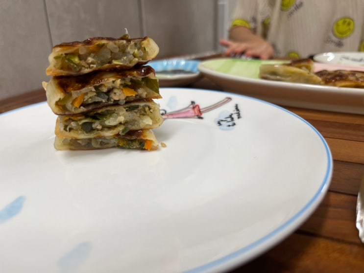  건강과 맛을 모두 잡은 달인양념만두 원조만두+김치만두 set 먹은 후기