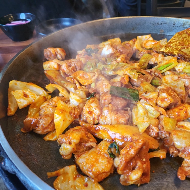  춘천 데이트 코스 가볼 만한 곳, 닭갈비 맛집 [보안삼거리집], 양떼목장[해피초원목장]