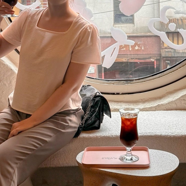  틸아이다이 시어서커 스퀘어넥 블라우스 (Seersucker square neck blouse) 핑크 후기