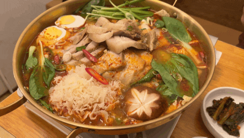  자양역 맛집 포근한 분위기의 데이트 하기 좋은 수육 전문점 | 옹수육