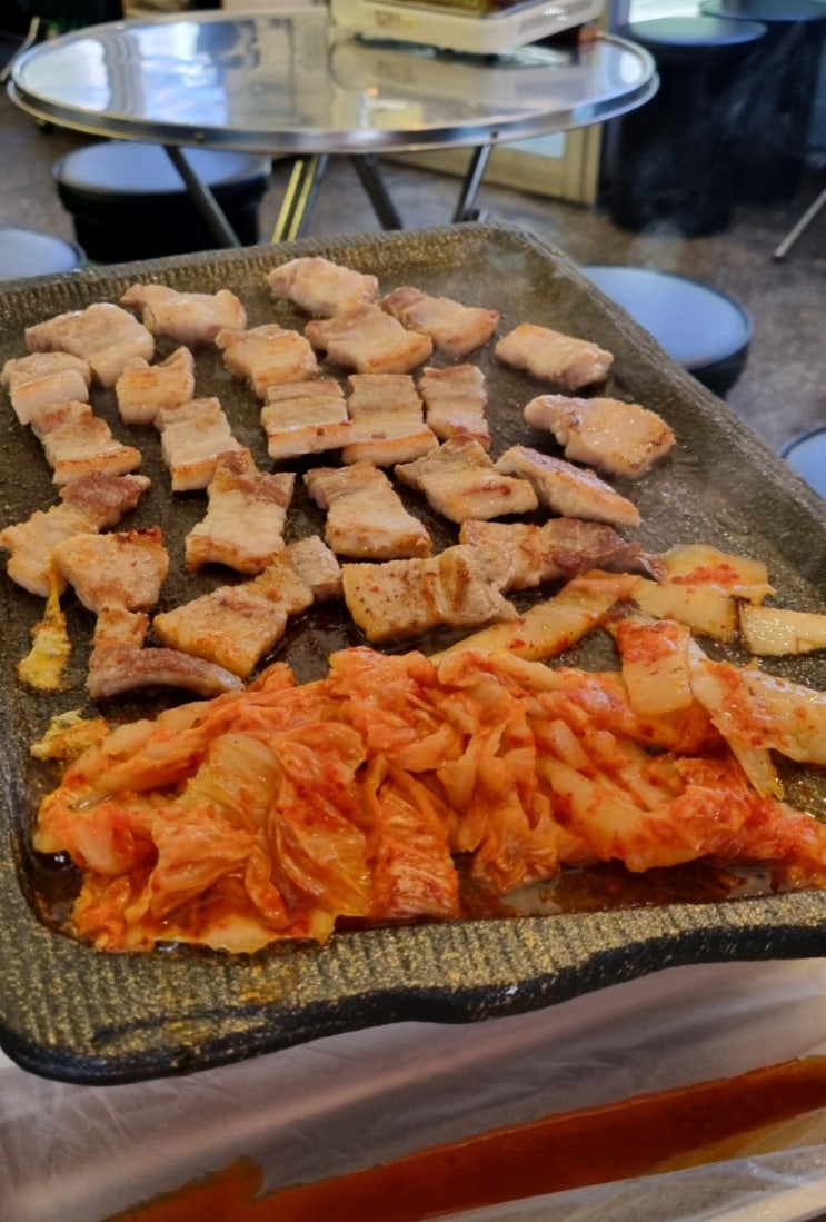  뚝섬유원지 자양역 맛집 추천 : 자양고두리 점심메뉴 (삼겹정식, 순두부찌게)