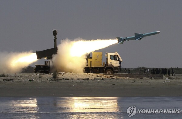 [중동 분쟁] 이스라엘 네타냐후 <b>총리</b>, “이란 <b>보복</b> 임박하자... 