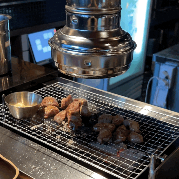  울산 남구 맛집 돼지고기와 카니미소 게장덮밥 환상의조화 청춘돼지 본점