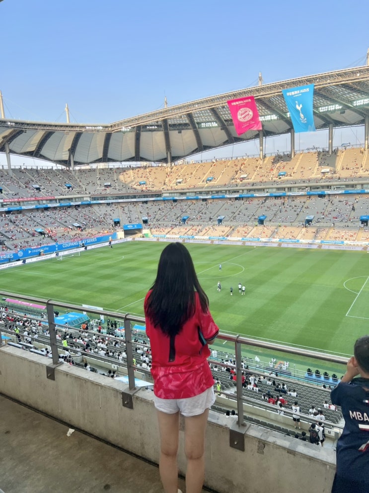 20240803 <b>뮌헨</b> VS 토트넘 축구 관람 후기! (Feat. 뉴진스)... 