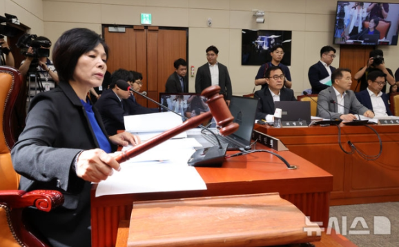 뉴시스> <b>과방위</b>, 6일 방통위 현장검증·9일 <b>방송장악 청문회</b>... 