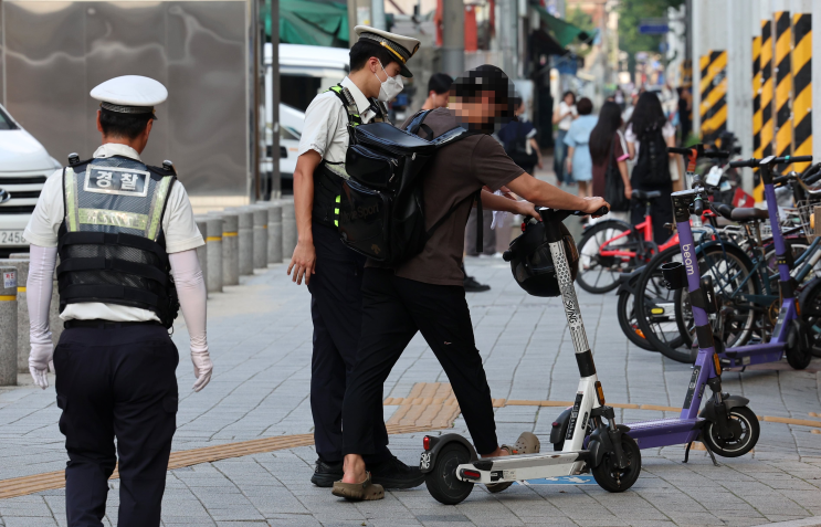 ‘무법자’ <b>따릉이</b> 폭주족, 서울 도심서 해프닝 발생 ️