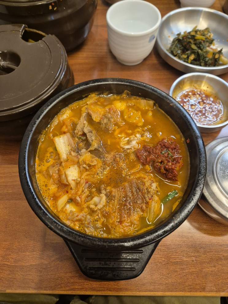  [송파구 잠실동] 잠실백암순대 (김치와 순대국 동시 수혈이 필요할 때, 김치순대국)