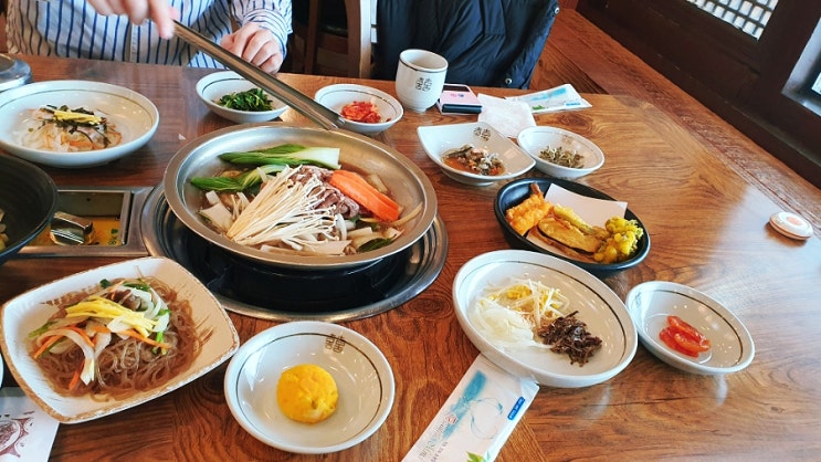  경주밥집은 교동쌈밥으로 경주여행2탄 한식기행