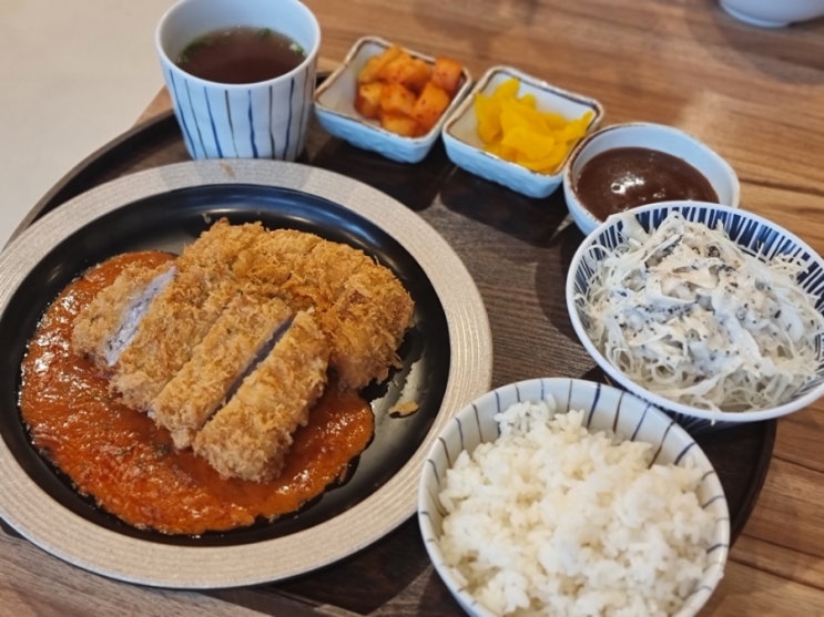 김포 운양동 돈까스 맛집 '뉴카츠'에서 즐겨본 마라로제카츠와 히레카츠, 규동! 아이와 함께 오기 좋아요 김포 운양동 돈까스 맛집 '뉴카츠'에서 즐겨본 마라로제카츠와 히레카츠, 규동! 아이와 함께 오기 좋아요